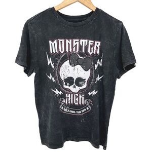 NWOT Monster High World Ghoul Tour 2010 Women’s Medium